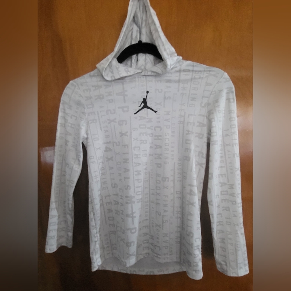 Jordan Hooded pullover Size S - Picture 2 of 4